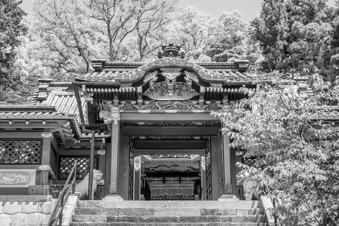 Shizuoka, Japan at Kunozan Toshogu Shrine 2000pc PuzzleBlack and White