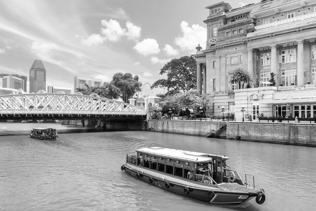 Noah Jigsaw Puzzle Beautiful view of the traditional tourist boats sailing along the Singapore River with the azure waters in downtown Singapore. Scenic summer city. Singapore is a popular tourist destination in Asia in black white 2000 pieces
