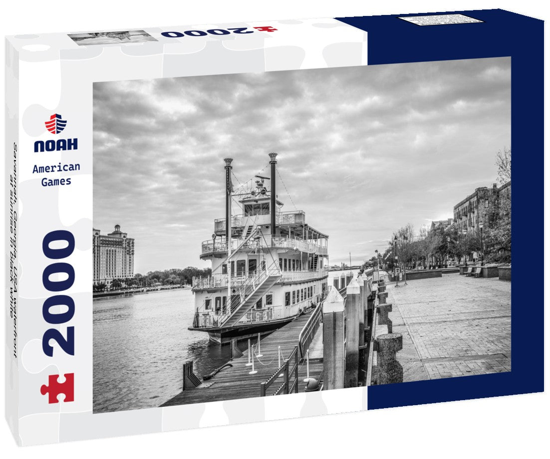Savannah, Georgia, USA waterfront at sunrise 2000pc PuzzleBlack and White