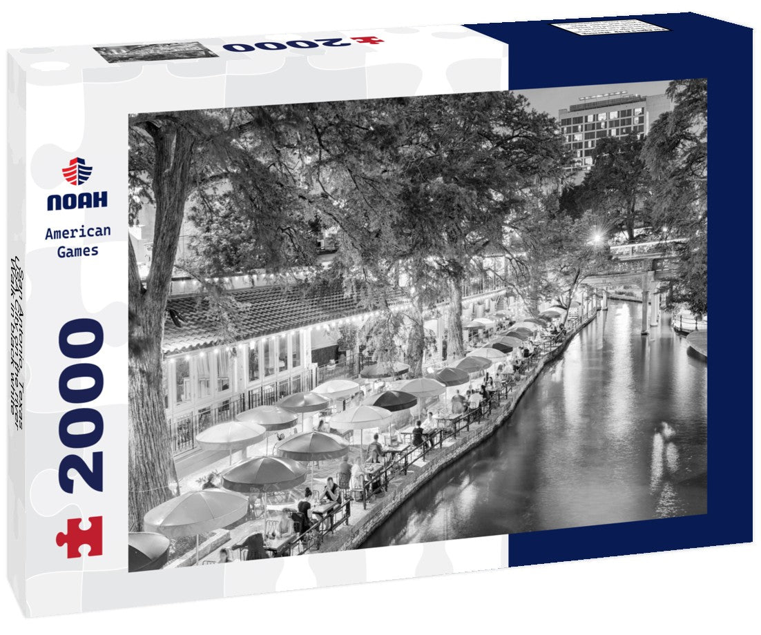 San Antonio, Texas, USA City on the river Walk 2000pc PuzzleBlack and White