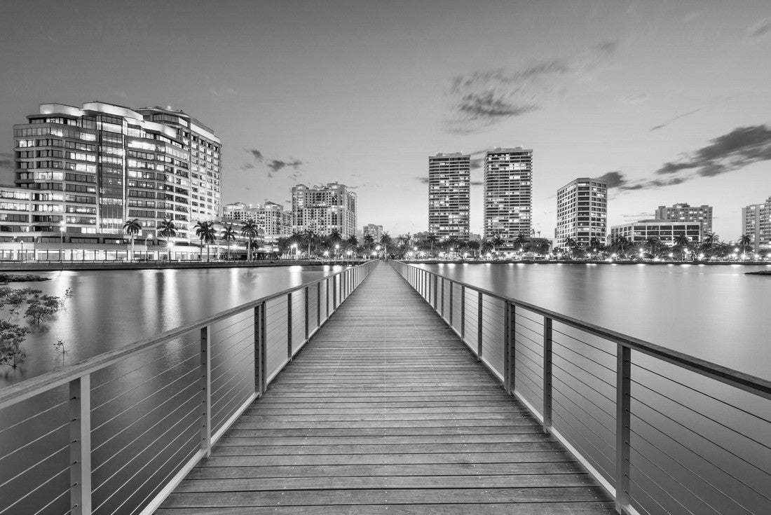 West Palm Beach, Florida, USA downtown skyline on the inland waterway 2000pc PuzzleBlack and White