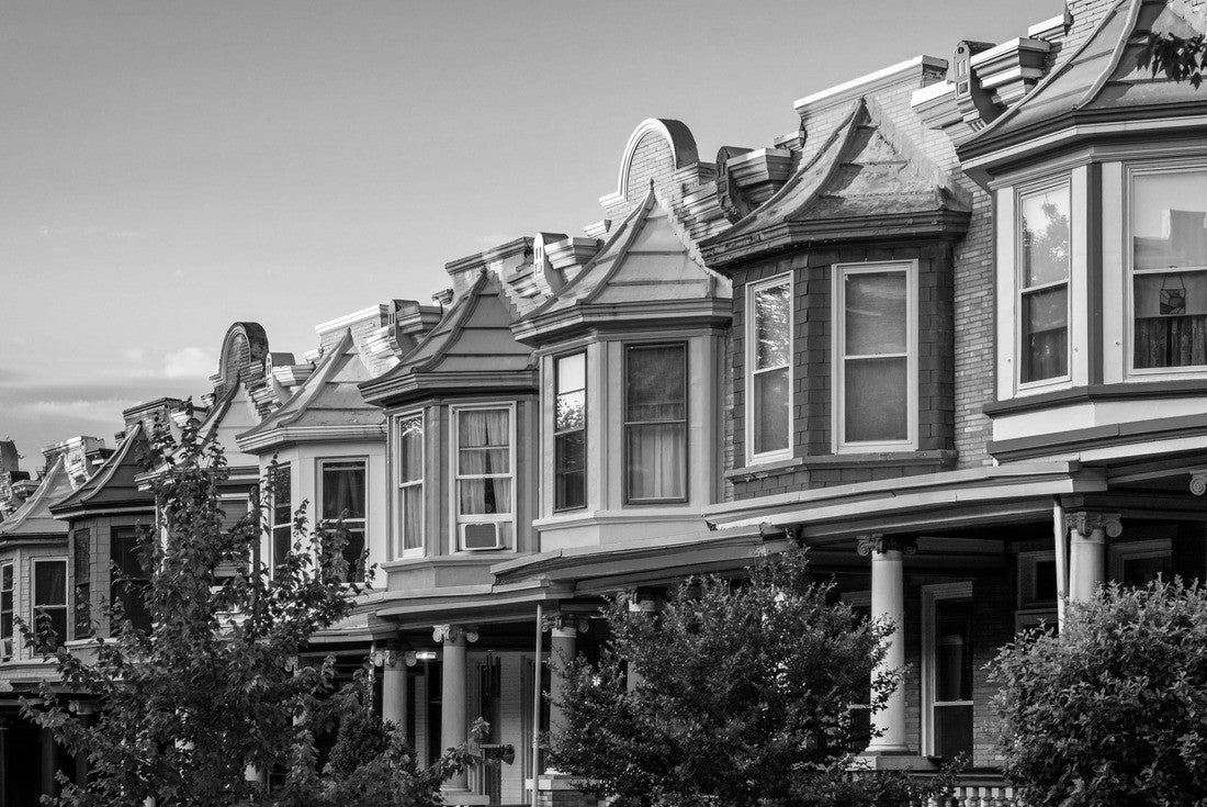 Colorful row houses on Guilford Avenue, in Charles Village, Baltimore, Maryland 2000pc PuzzleBlack and White