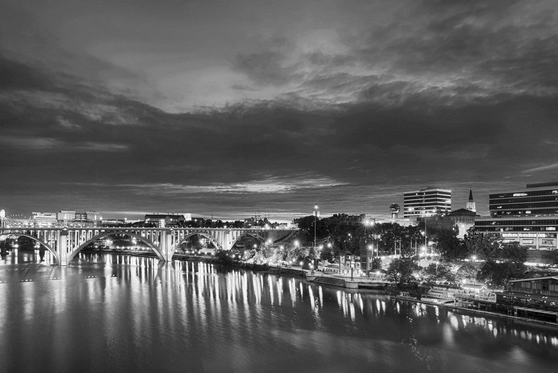 Downtown Knoxville, TN, by riverfront after sunset 2000pc PuzzleBlack and White