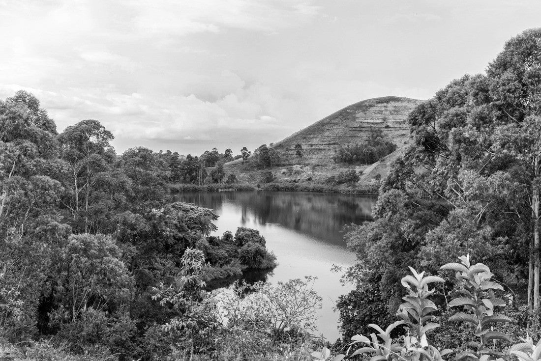 Noah Jigsaw Puzzle crater lake and mountains in Fort Portal, Uganda in black white 2000 pieces