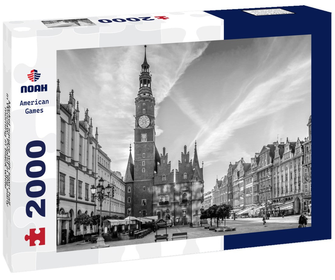 Market square with town hall in Wroclaw, Poland in the early morning 2000pc PuzzleBlack and White