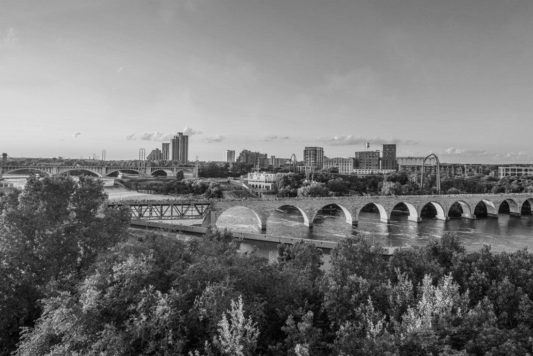 Minneapolis Minnesota at Sunset on the Mississippi River 2000pc PuzzleBlack and White