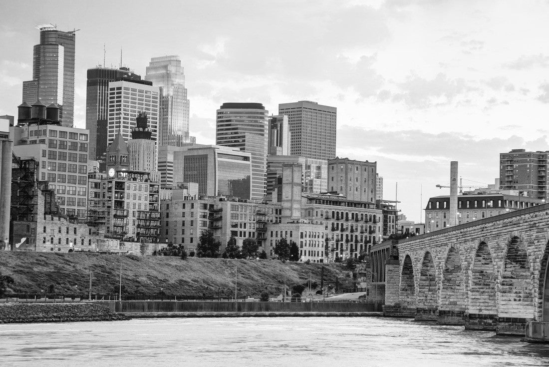 Downtown Minneapolis, Minnesota at night time as seen from the famous stone arch bridge 2000pc PuzzleBlack and White