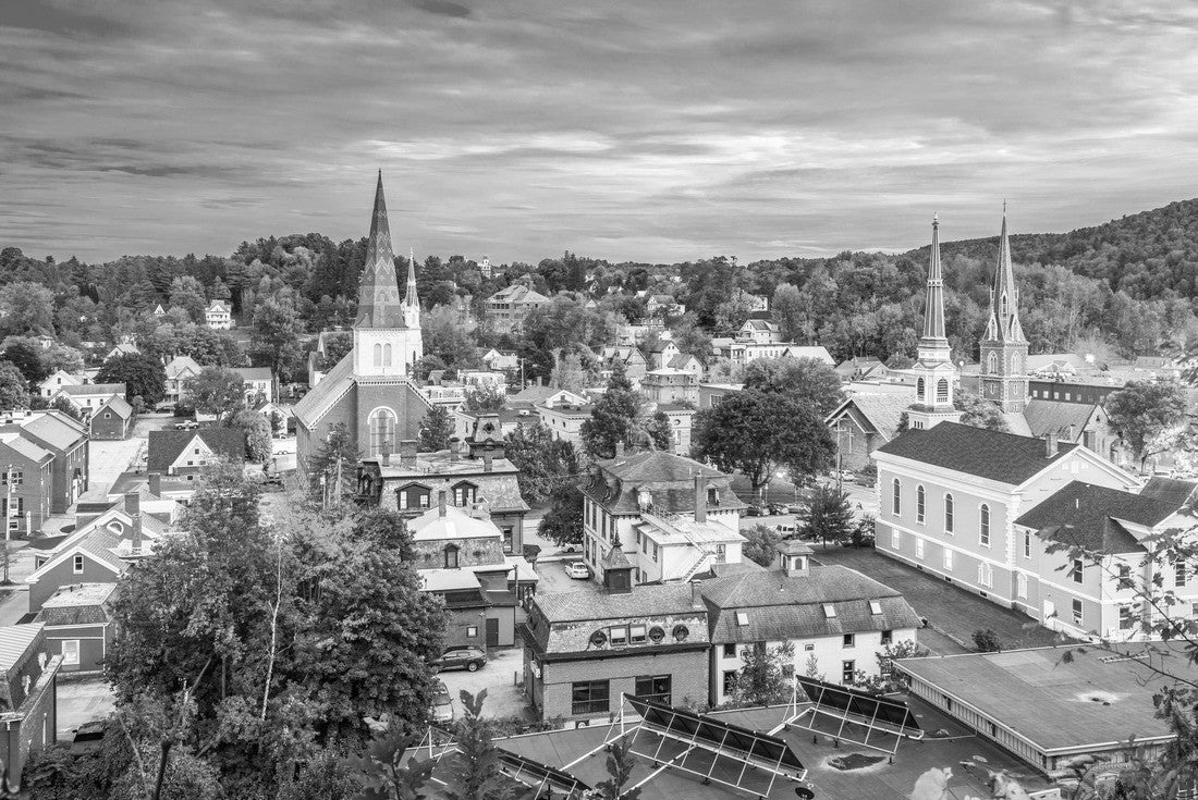 Montpelier, Vermont, USA town skyline in early autumn 2000pc PuzzleBlack and White