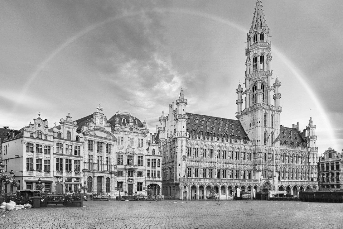 Noah Jigsaw Puzzle Brussels, rainbow over Grand Place, Belgium in black white 2000 pieces