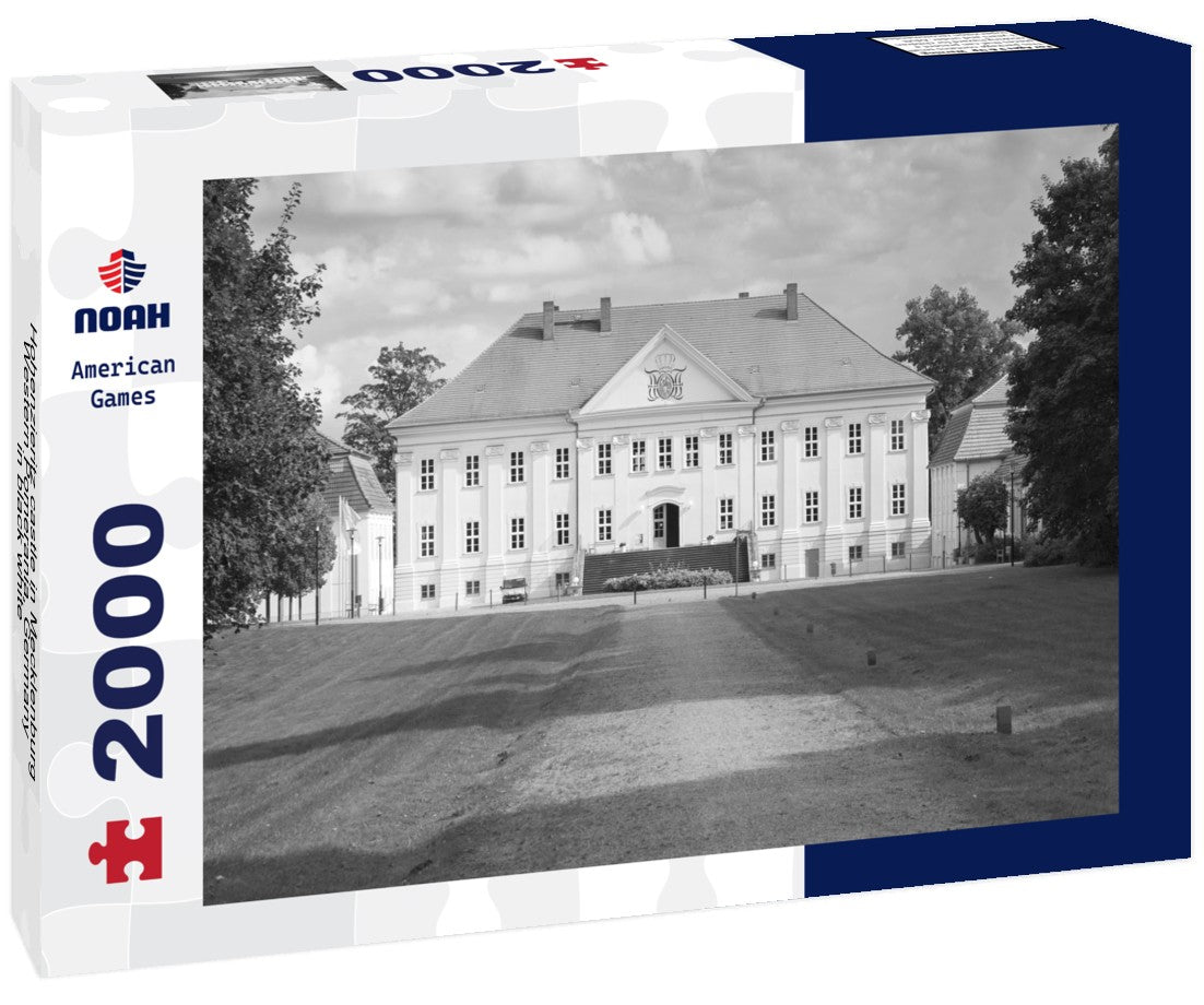 Hohenzieritz castle in Mecklenburg-Western Pomerania, Germany 2000pc PuzzleBlack and White