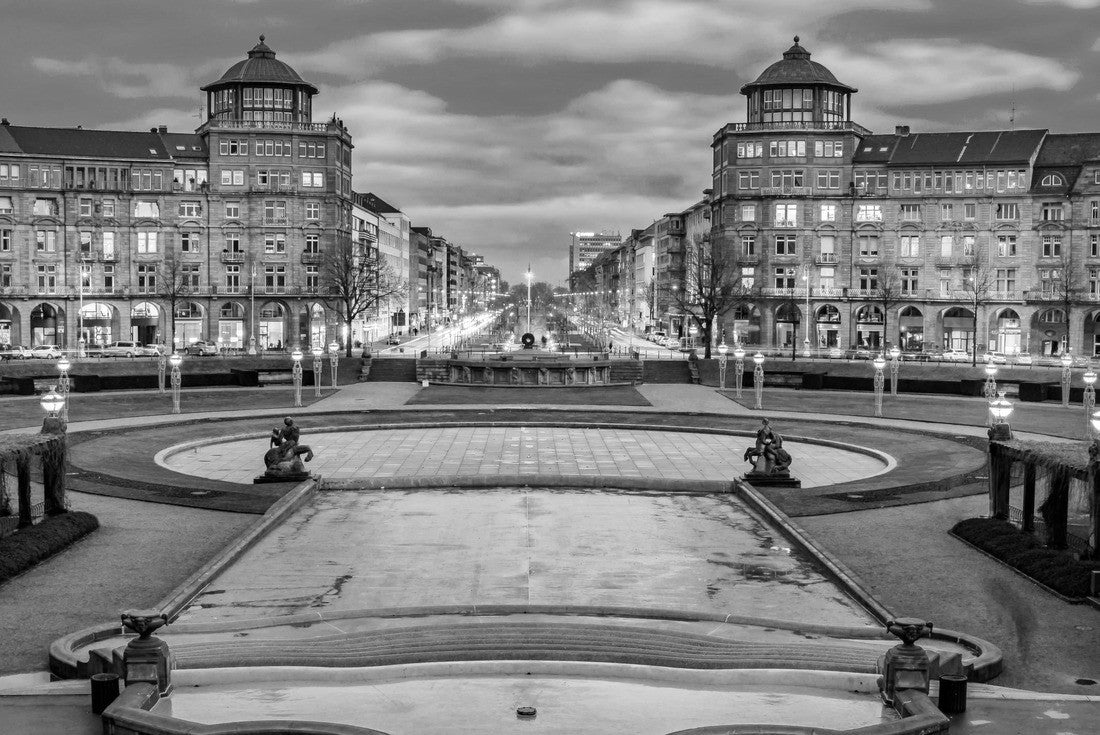 Friedrichsplatz, the city park in winter, Mannheim, Germany 2000pc PuzzleBlack and White
