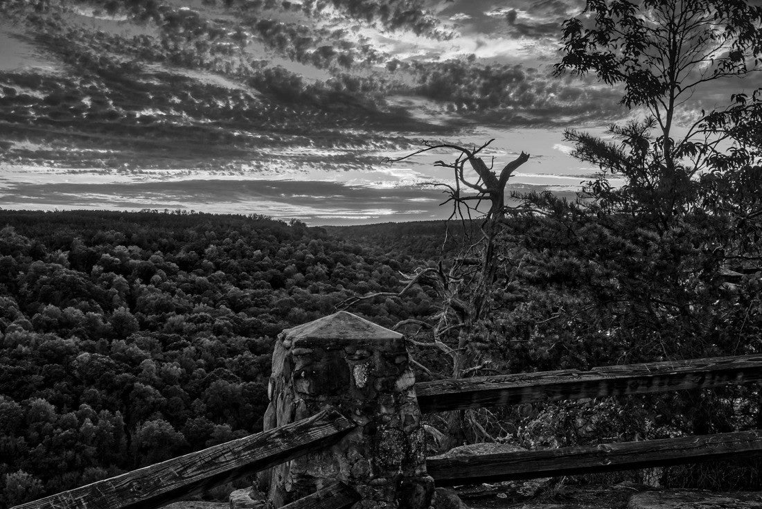 Sunset from Point Rock in Buck's Pocket State Park 2000pc PuzzleBlack and White