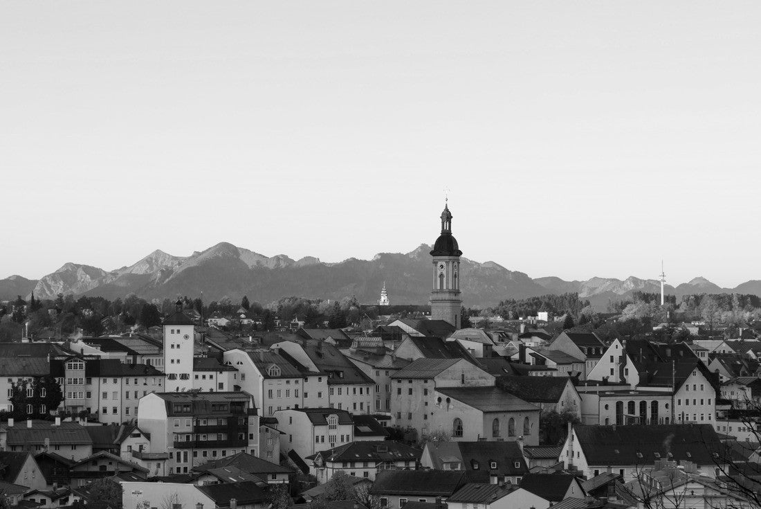 City Traunstein at sunrise 2000pc PuzzleBlack and White