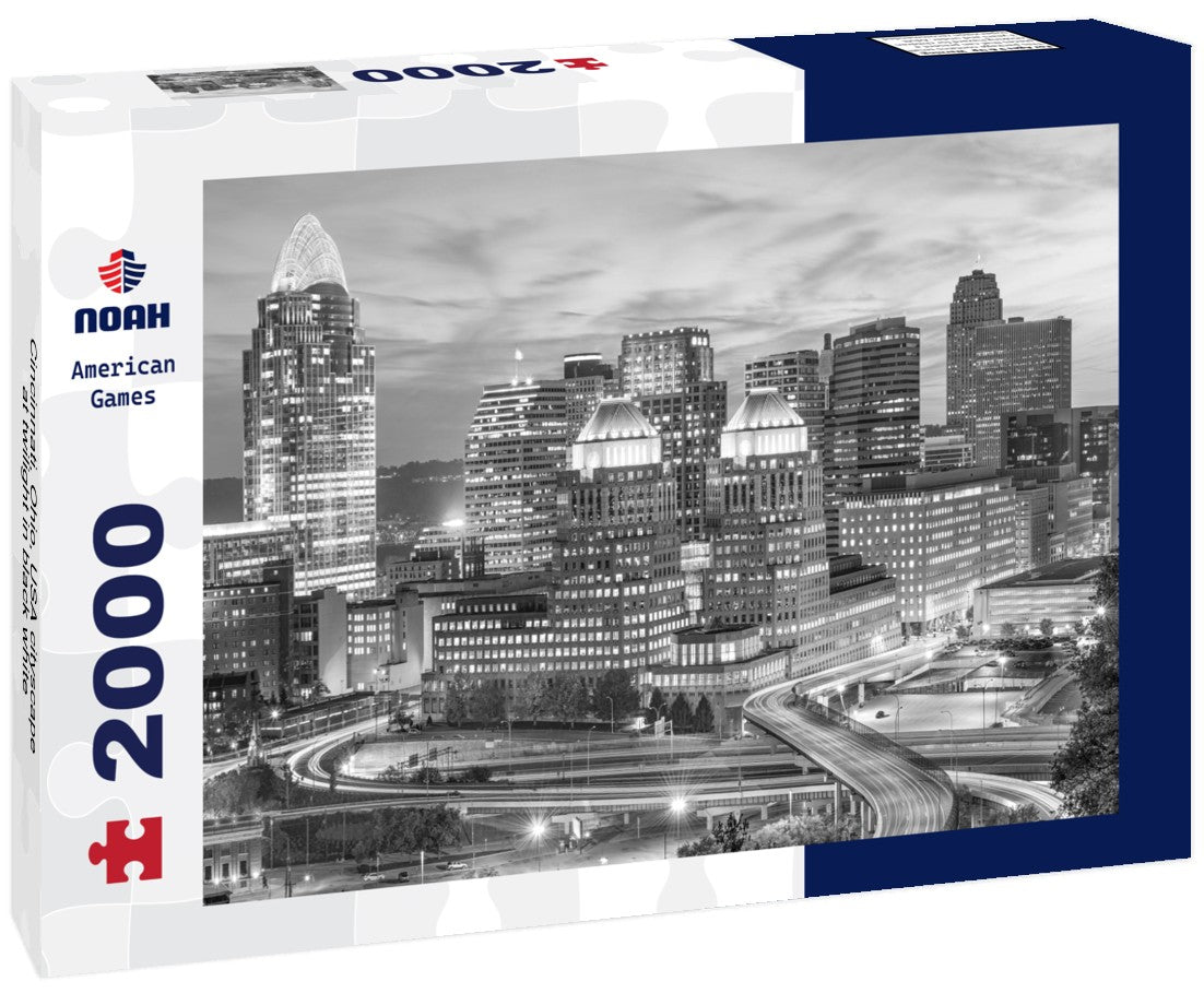Cincinnati, Ohio, USA cityscape at twilight 2000pc PuzzleBlack and White