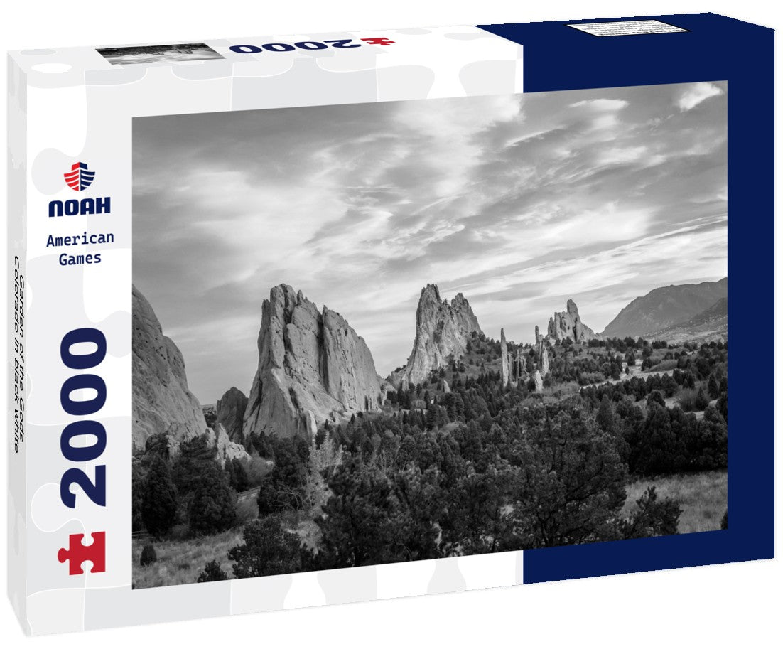 Garden of the Gods, Colorado 2000pc PuzzleBlack and White