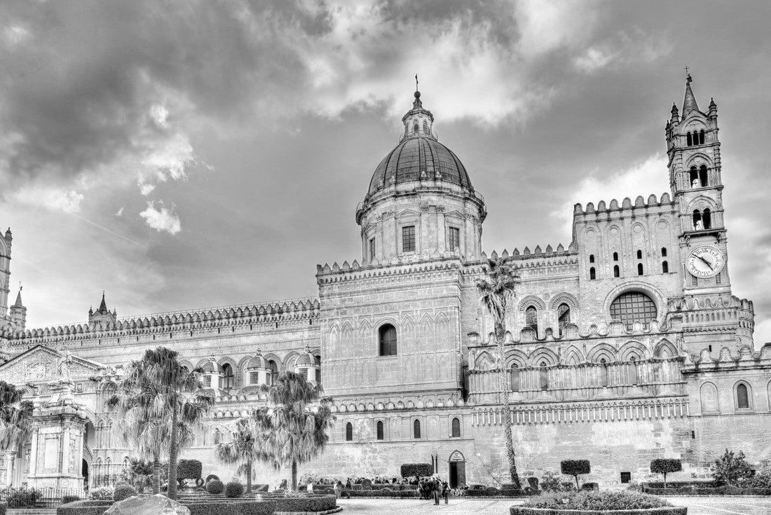 Noah Jigsaw Puzzle Palermo Cathedral, a UNESCO world heritage site in Sicily - Italy in black white 2000 pieces