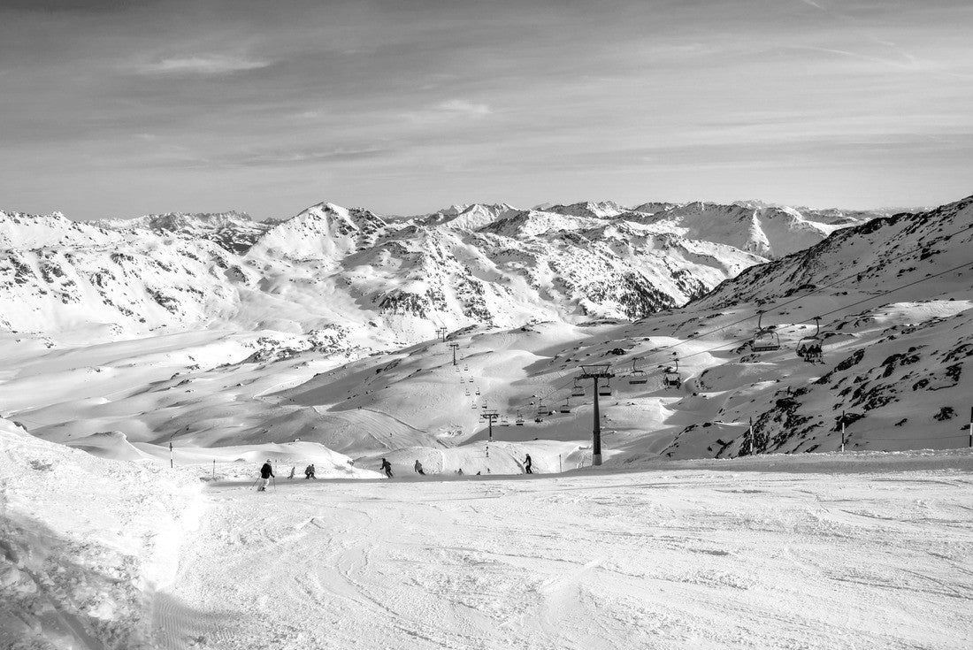 Noah Jigsaw Puzzle Zillertal Arena, skiing, Winter, Austria in black white 2000 pieces