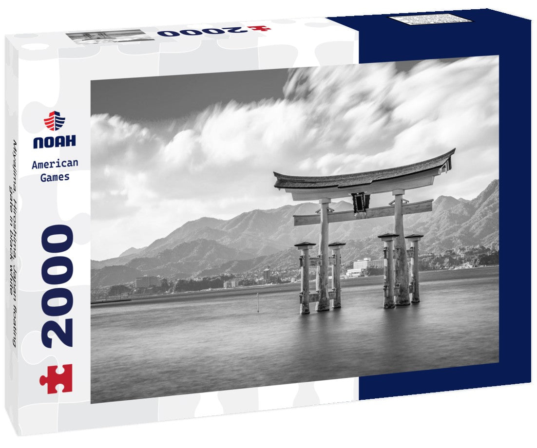 Miyajima, Hiroshima, Japan floating gate 2000pc PuzzleBlack and White