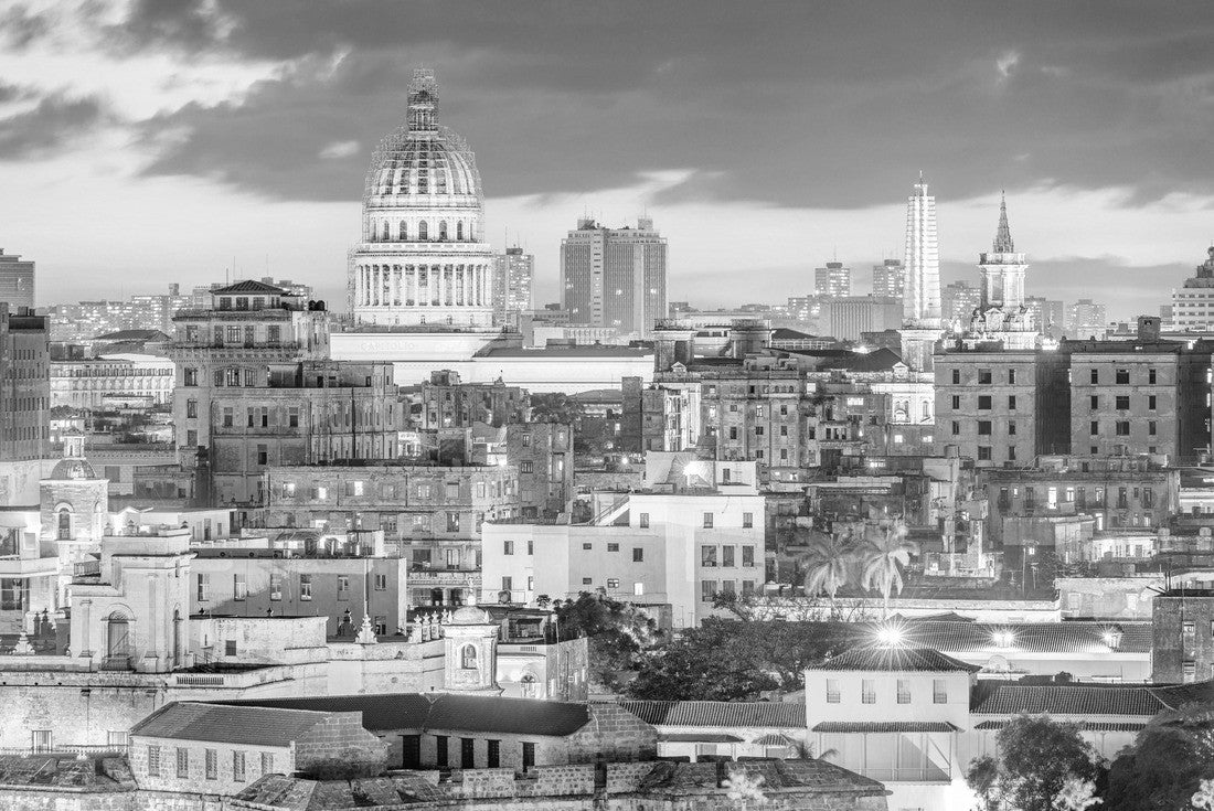 Havana, Cuba downtown skyline 2000pc PuzzleBlack and White