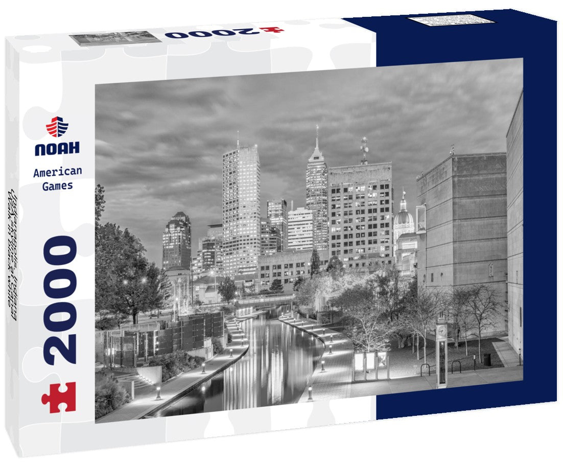 Indianapolis, Indiana, USA skyline at Canal Walk 2000pc PuzzleBlack and White