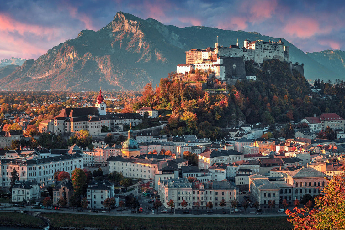 Colorful evening city. the historic city of Salzburg with the famous Hohensalzburg Fortress 2000pc Puzzle