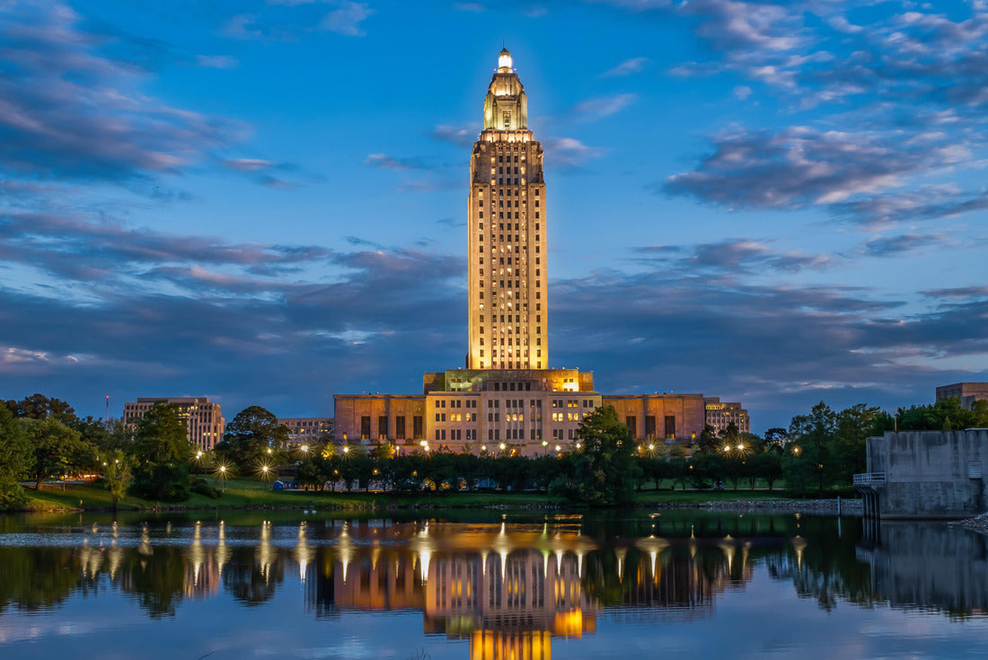 A nice warm spring evening in Baton Rouge at the Louisiana State Capitol 2000pc Puzzle