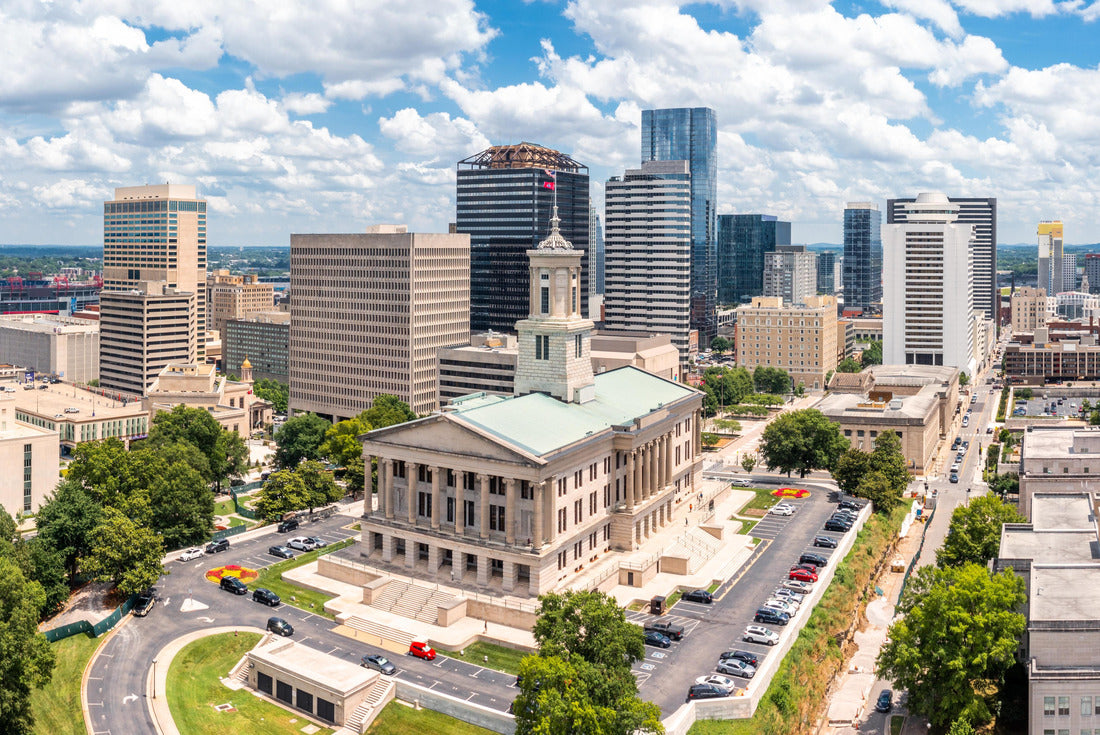 Aerial view of Nashville Capitol and skyline on a sunny day. Nashville is the capital and most populous city of Tennessee, and a major center for the music industry 2000pc Puzzle