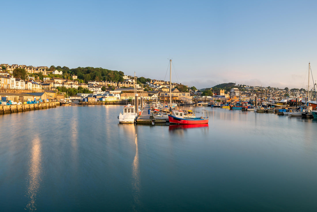 Newlyn town harbour at sunrise in Cornwall. United Kingdom 2000pc Puzzle