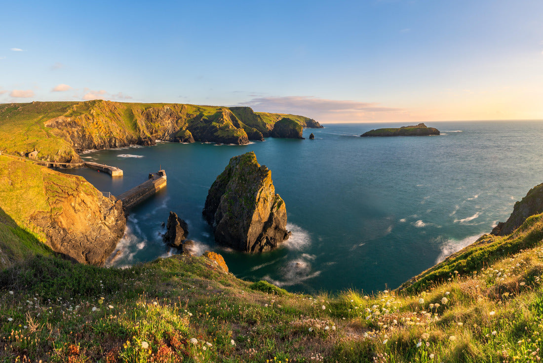 Mullion Cove at sunset in Cornwall, United Kingdom 2000pc Puzzle