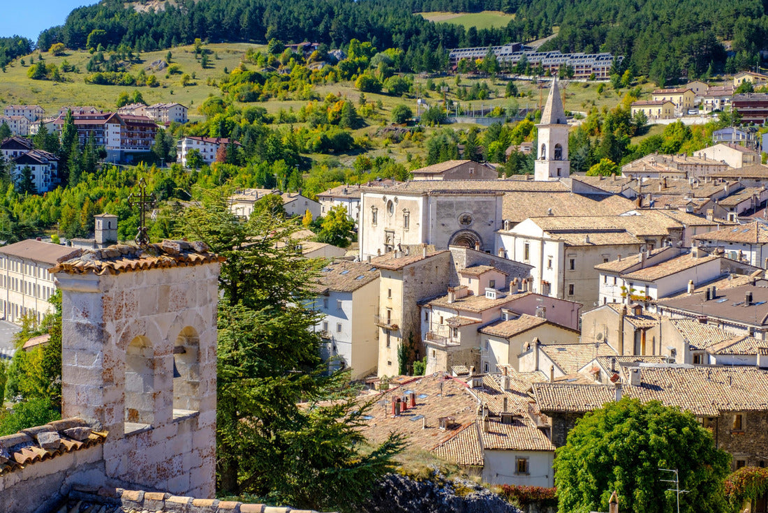 The village of Pescocostanzo in the Park Mallella Abruzzo, Italy 2000pc Puzzle