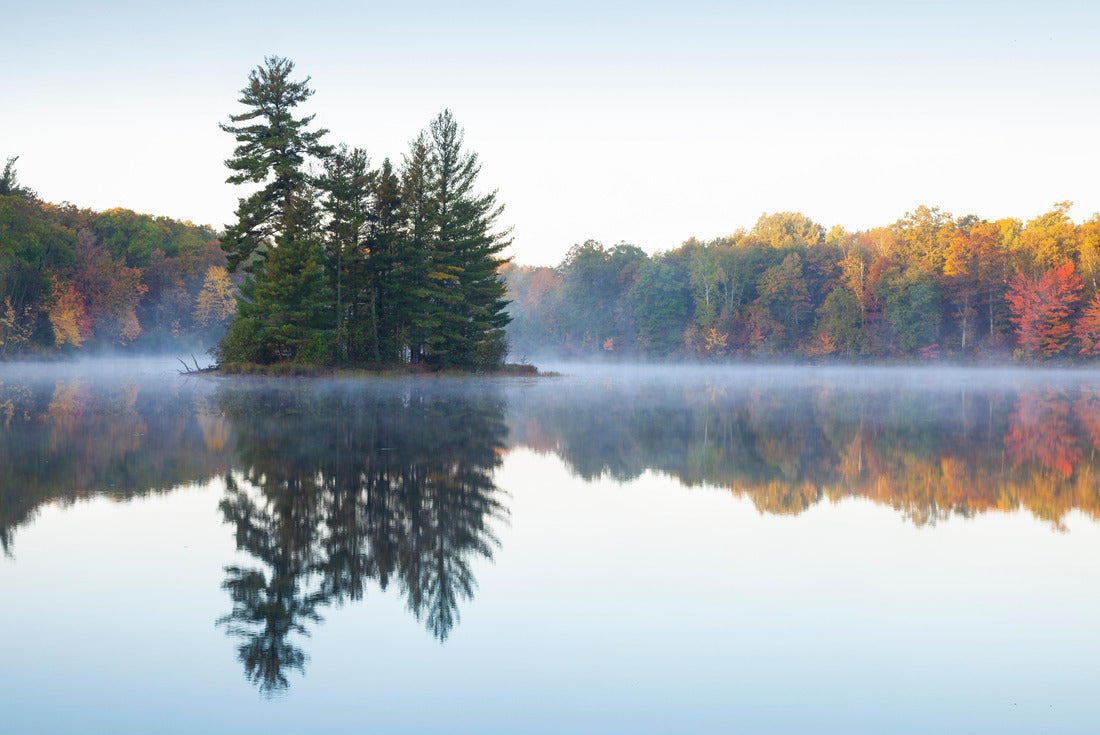 Beautiful, serene lake with trees in autumn and a small island in northern Minnesota at dawn 2000pc Puzzle
