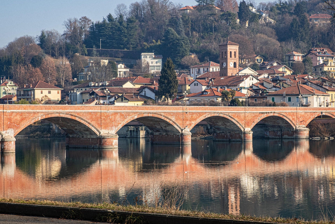 Beautiful view of the Po River near San Mauro Torinese 2000pc Puzzle