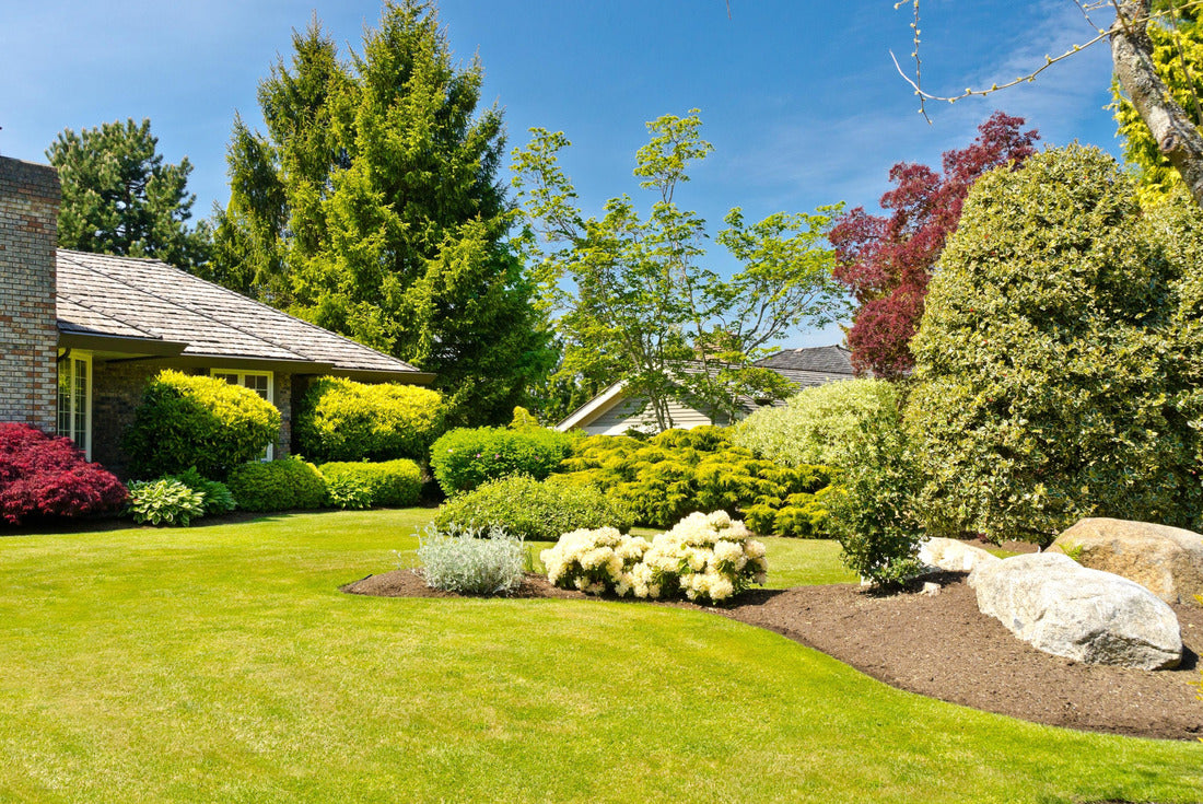 Outdoor garden in North Vancouver, British Columbia, Canada 2000pc Puzzle