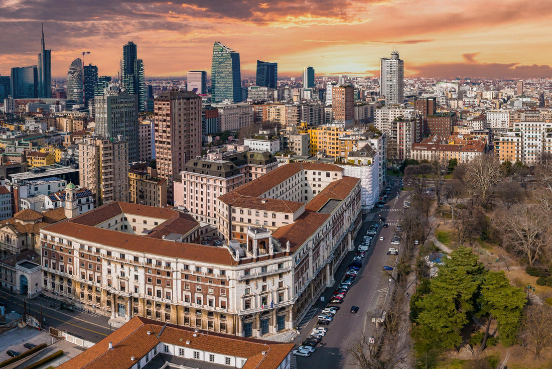 Skyline of Milan, Italy. the city of Milan with the Porto Nuovo business district 2000pc Puzzle