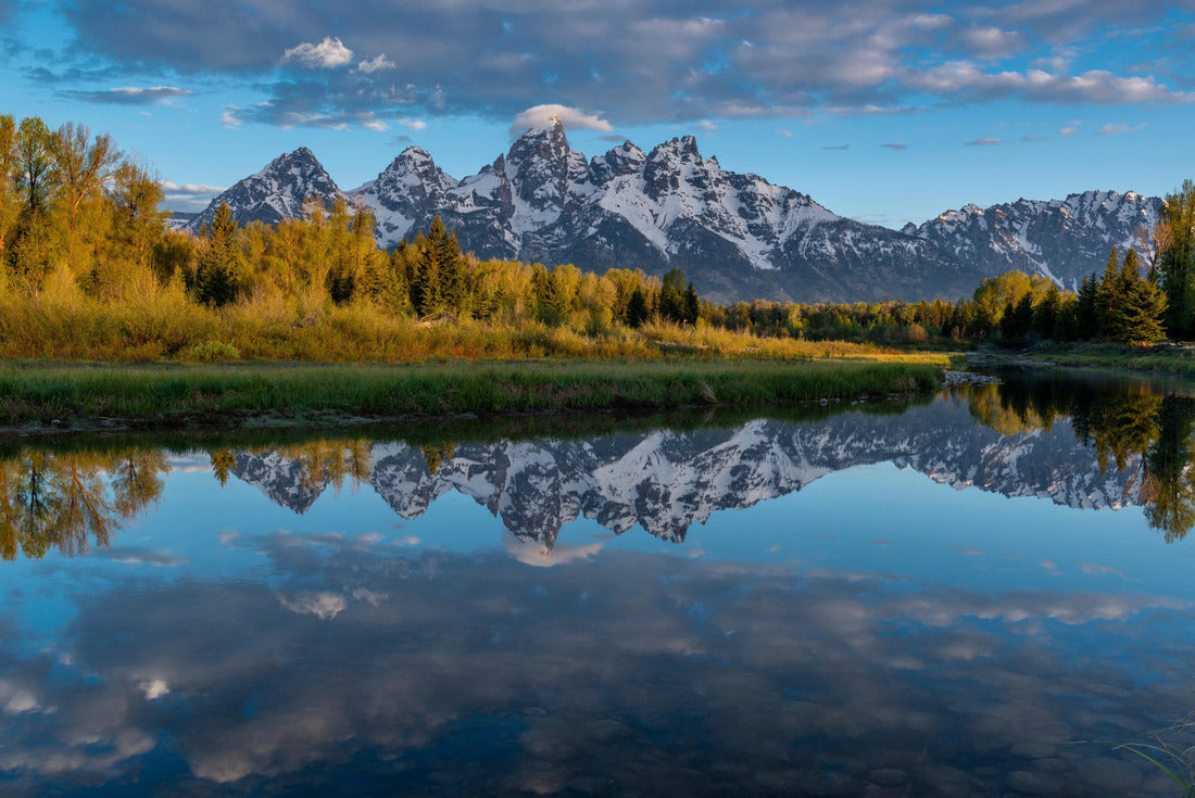 Grand Teton National Park, reflection of Teton Mountains near Jackson Hole, Wyoming 2000pc Puzzle