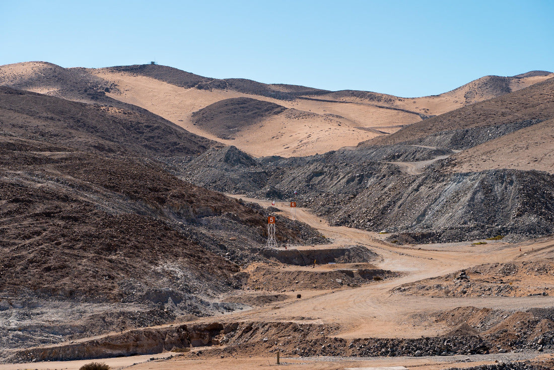Horizontal view from the viewpoint of the San José Mine, Chile 2000pc Puzzle