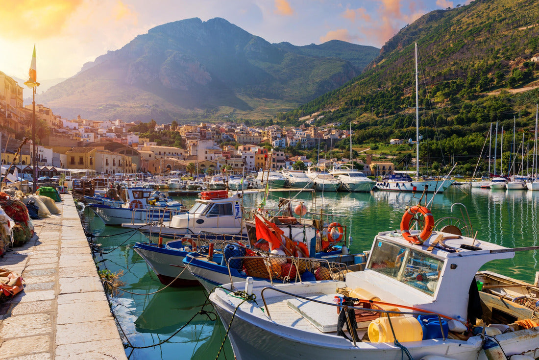 Sicilian harbor with fishing boats of Castellammare del Golfo village Sicily, Trapani, Italy. Castellammare del Golfo town (Gulf of Castellammare) on the Mediterranean Sea, Trapani, Sicily, Italy 2000pc Puzzle