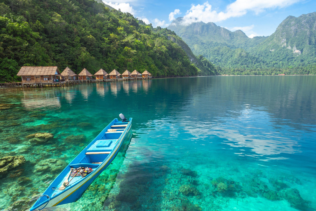 The beautiful landscape of Ora beach in Moluccas, Indonesia 2000pc Puzzle