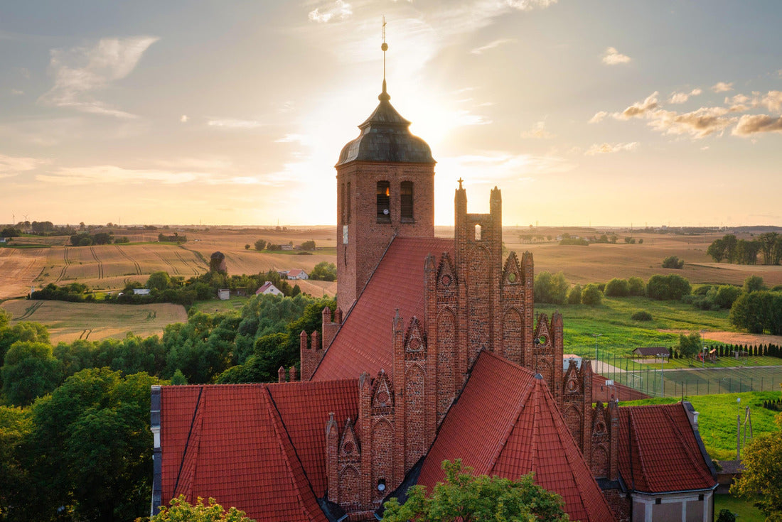 sanctuary in Piaseczno, illuminated by the setting sun, Poland 2000pc Puzzle