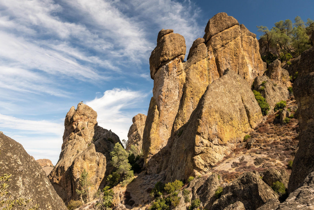 Rock Formations Tower in the High Peaks Area of Pinnacles National Park 2000pc Puzzle