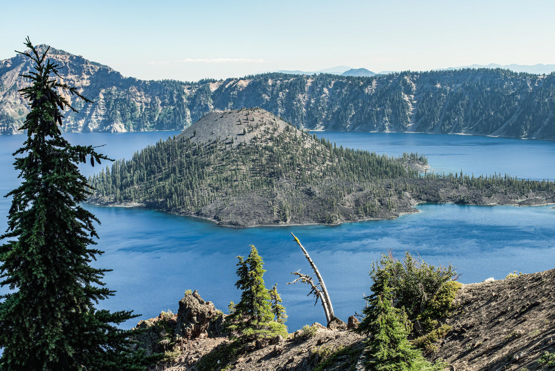 Noah Jigsaw Puzzle Crater Lake National Park Ultra Blue 2000 pieces