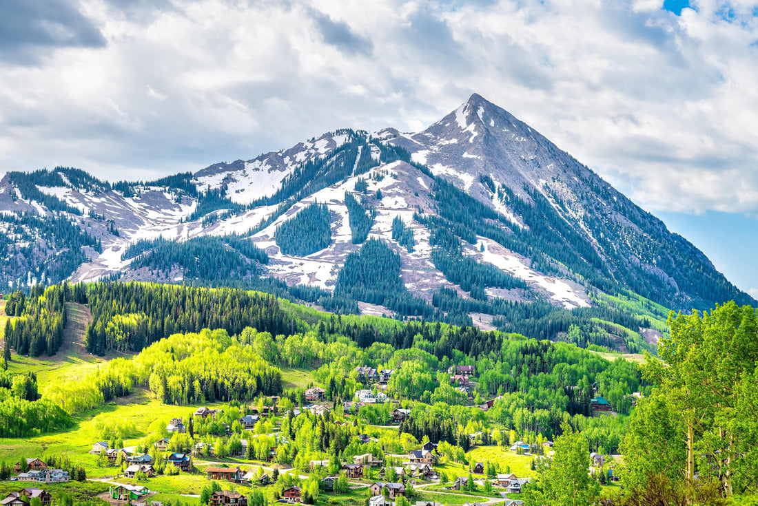 Mount Crested Butte city, ski center city cityscape in Gunnison with an open the valley meadow in summer, residential buildings 2000pc Puzzle