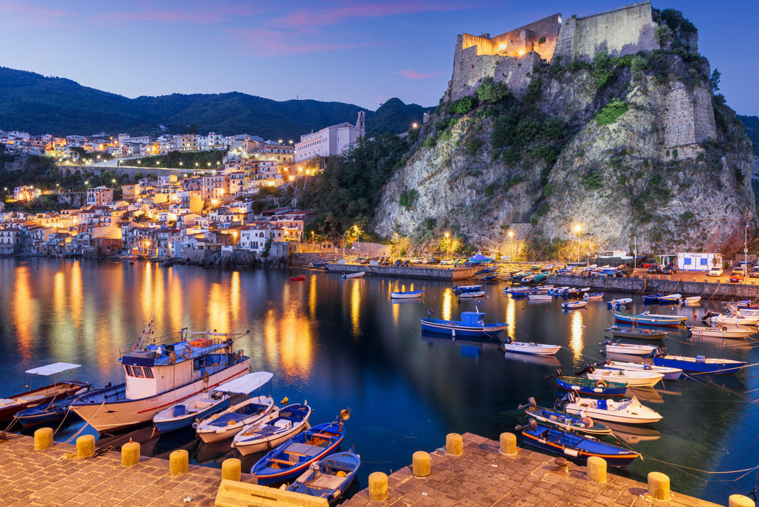 Scilla, Italy townscape in Reggio Calabria at the harbor at dawn 2000pc Puzzle