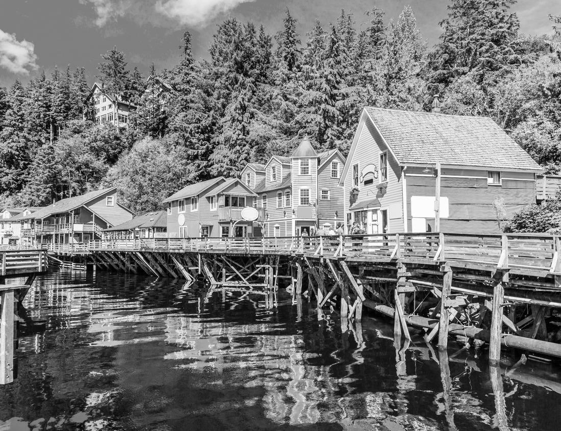 Noah Jigsaw Puzzle De Rat Windmill in IJlst, Netherlands in black white 1000 pieces