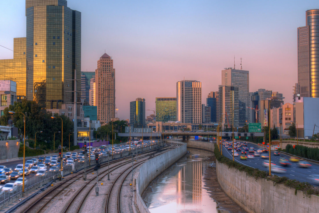 Skyline of Ramat Gan and the Ayalon Highway, the Financial District near Tel Aviv, Israel 2000pc Puzzle