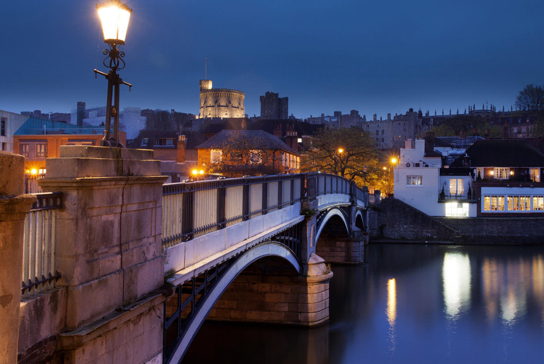 The bridge from Eton to Windsor Castle 2000pc Puzzle