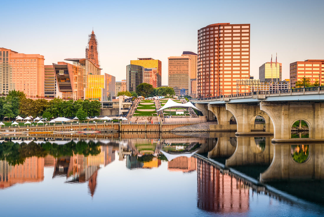 Hartford, Connecticut, USA downtown city skyline by the river 2000pc Puzzle