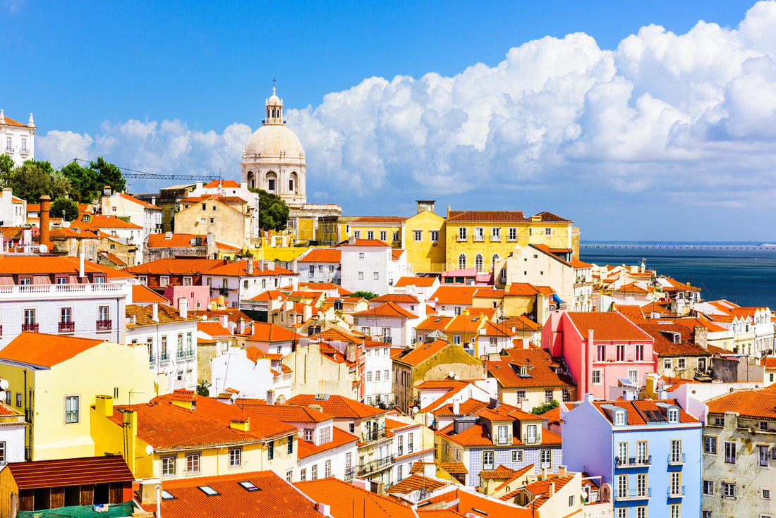 Lisbon, Portugal city skyline at Alfama 2000pc Puzzle
