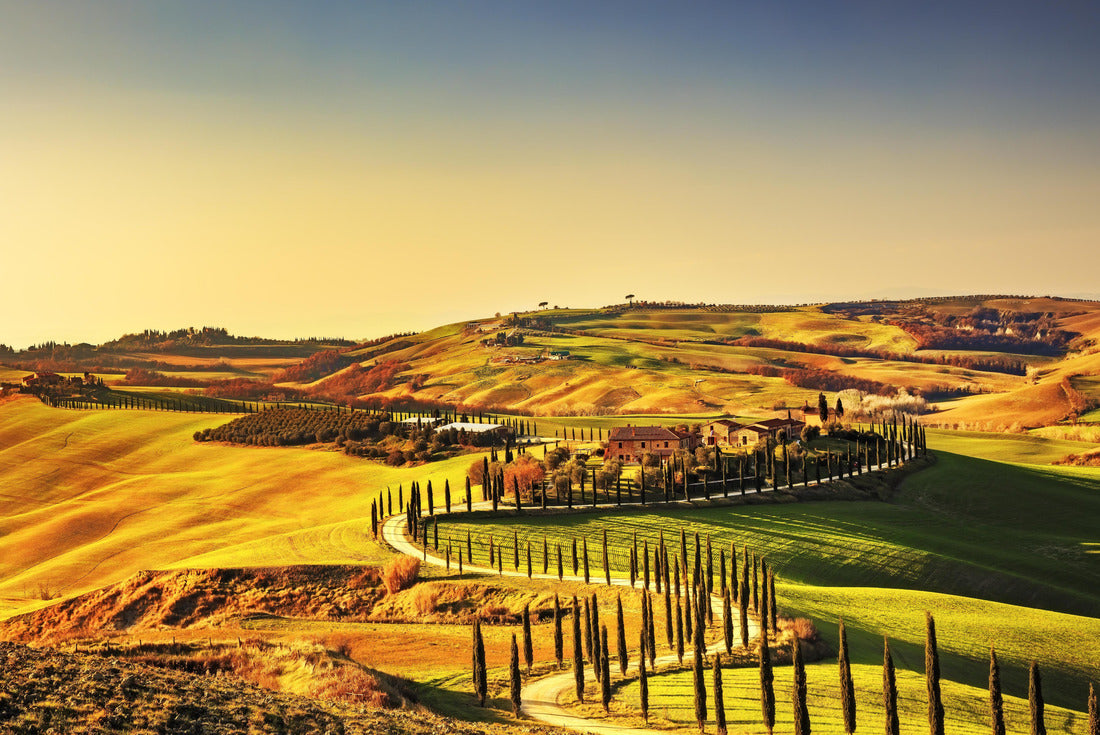 Tuscany, Crete Senesi landscape of sunsets. Farm in the countryside, cypress trees, green field, sunlight and cloud. Italy 2000pc Puzzle