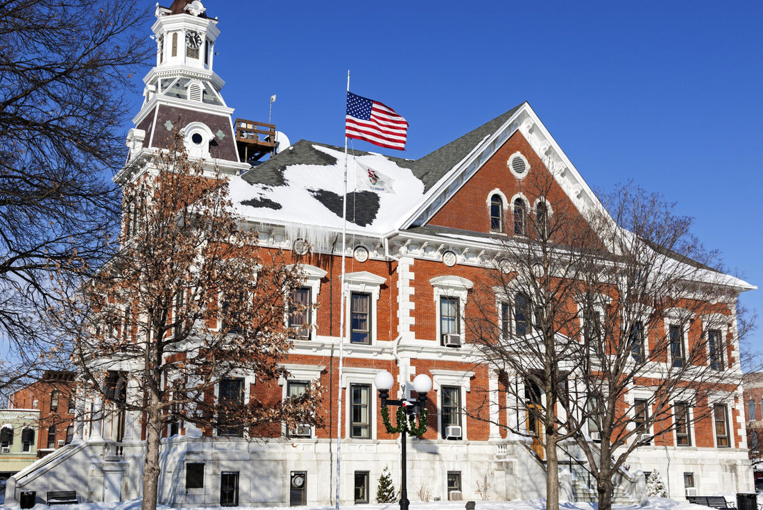 Old courthouse in Macomb, McDonough County, Illinois, United States 2000pc Puzzle